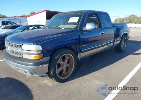1999 Chevrolet Silverado 1500 Ls z USA, uszkodzony, nr VIN 2GCEC19T2X1204782